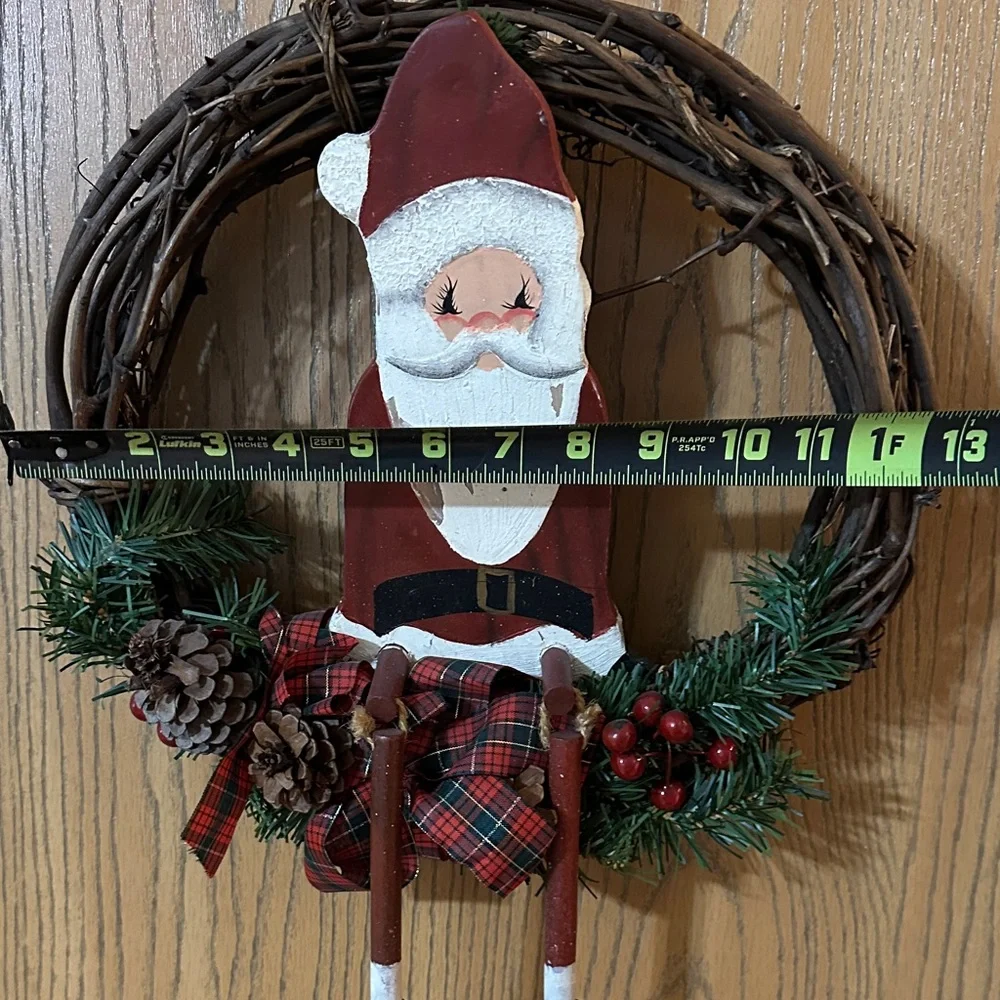 Festive Santa Holiday Wreath - Red and Green